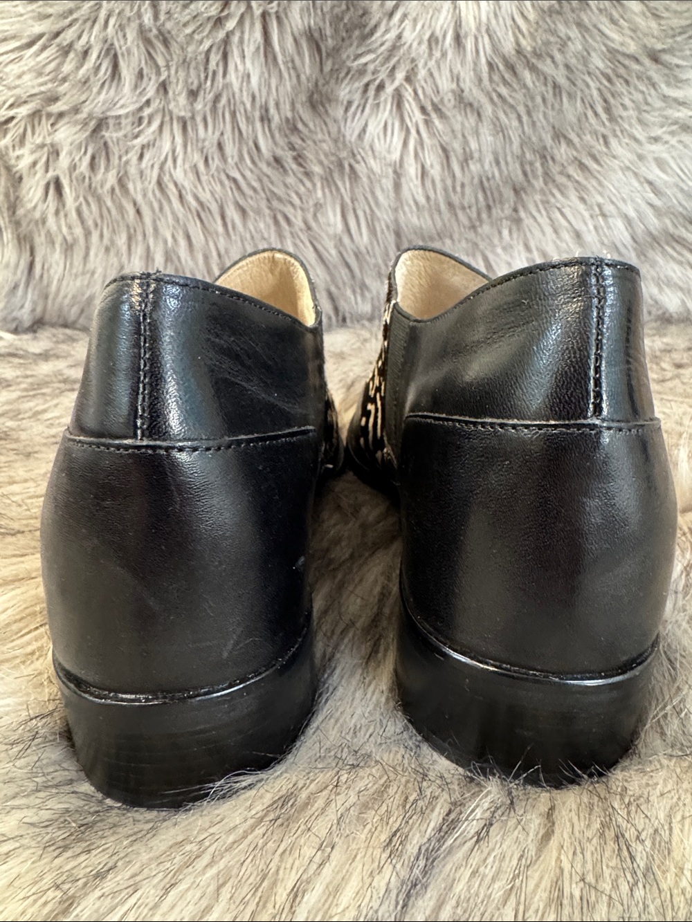 MICHEAL Michael Kors Black and Tan Leather Loafers Size 9.5 - Picture 8 of 10